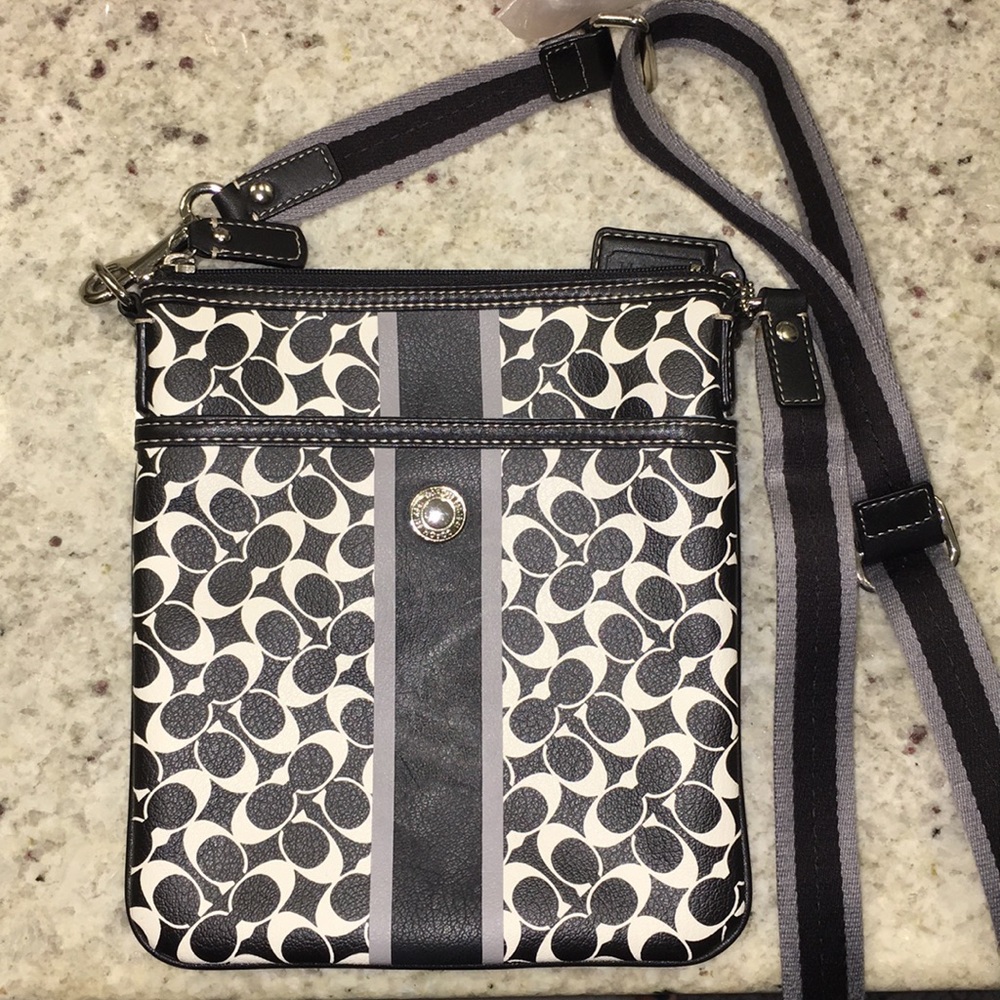 Black and Cream Coach Crossbody Purse